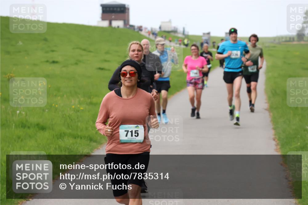 04.05.2025 - 8. Wedeler Halbmarathon Yannick Fuchs http://msf.ph/oto/7835314 04.05.2025 11:23:15 Laufen 715, 74548, 3, 30 meine-sportfotos.de