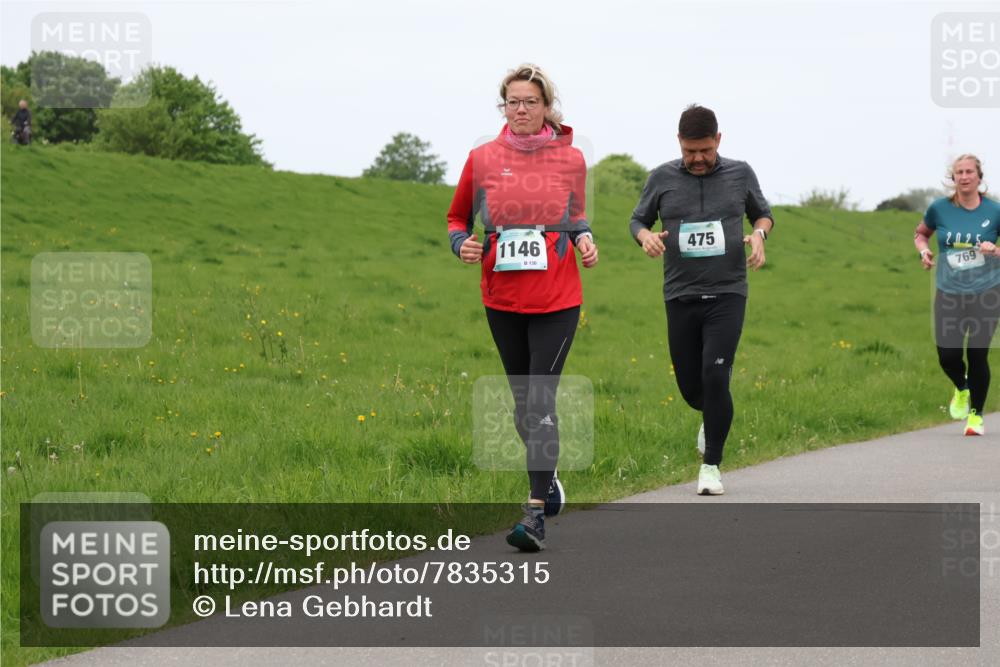 04.05.2025 - 8. Wedeler Halbmarathon Lena Gebhardt http://msf.ph/oto/7835315 04.05.2025 11:27:10 Laufen 1146, 130, 475, 2025, 769 meine-sportfotos.de