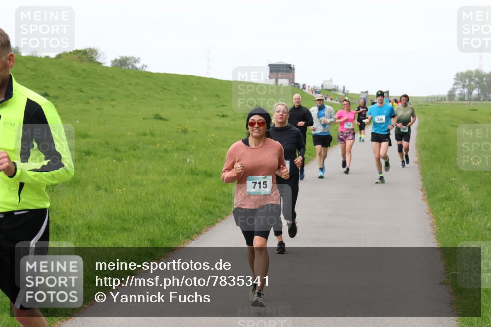 04.05.2025 - 8. Wedeler Halbmarathon Yannick Fuchs http://msf.ph/oto/7835341 04.05.2025 11:23:16 Laufen 715, 336 meine-sportfotos.de