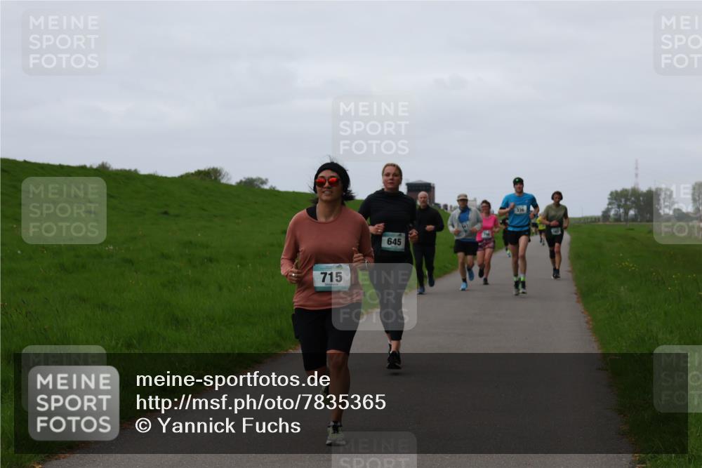 04.05.2025 - 8. Wedeler Halbmarathon Yannick Fuchs http://msf.ph/oto/7835365 04.05.2025 11:23:16 Laufen 715, 645, 336 meine-sportfotos.de