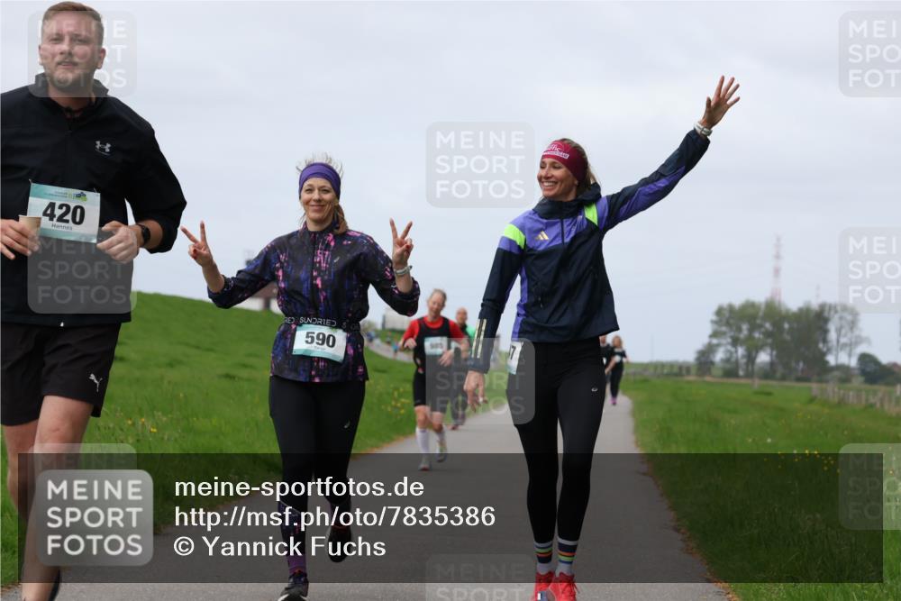 04.05.2025 - 8. Wedeler Halbmarathon Yannick Fuchs http://msf.ph/oto/7835386 04.05.2025 11:44:22 Laufen 420, 590, 905 meine-sportfotos.de