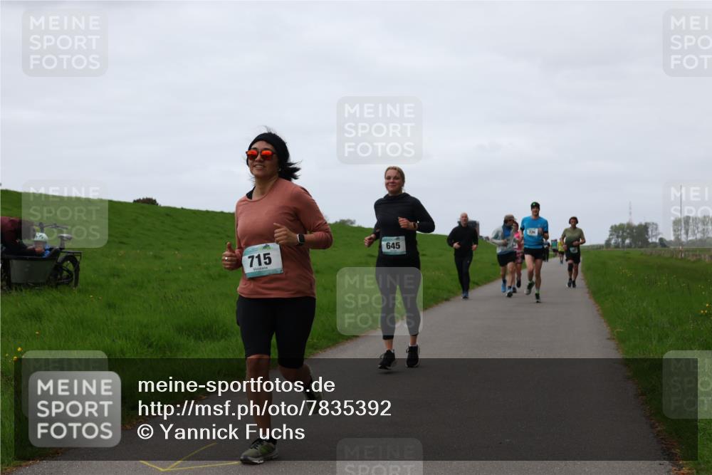 04.05.2025 - 8. Wedeler Halbmarathon Yannick Fuchs http://msf.ph/oto/7835392 04.05.2025 11:23:17 Laufen 715, 645, 336 meine-sportfotos.de