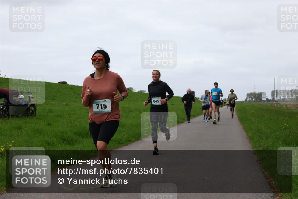 04.05.2025 - 8. Wedeler Halbmarathon Yannick Fuchs http://msf.ph/oto/7835401 04.05.2025 11:23:17 Laufen 715, 645, 330 meine-sportfotos.de