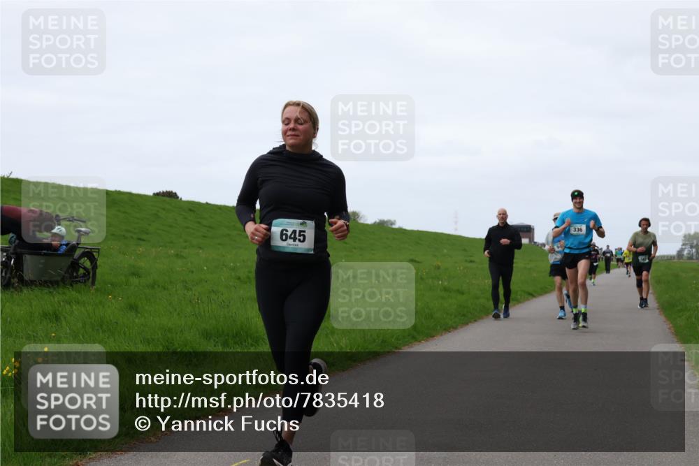 04.05.2025 - 8. Wedeler Halbmarathon Yannick Fuchs http://msf.ph/oto/7835418 04.05.2025 11:23:18 Laufen 645, 336 meine-sportfotos.de