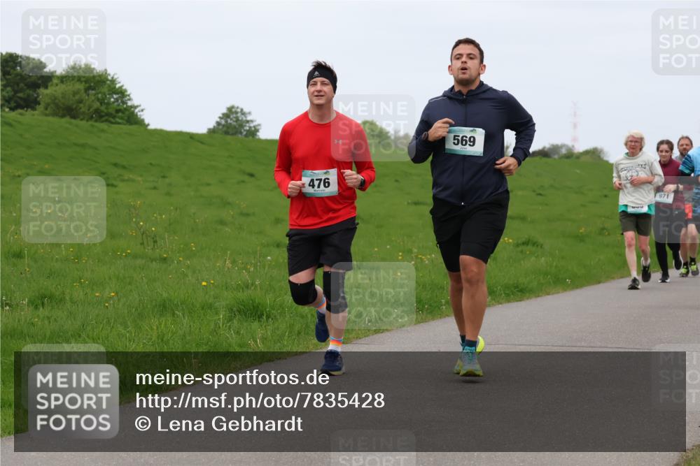 04.05.2025 - 8. Wedeler Halbmarathon Lena Gebhardt http://msf.ph/oto/7835428 04.05.2025 11:27:37 Laufen 476, 569, 971 meine-sportfotos.de