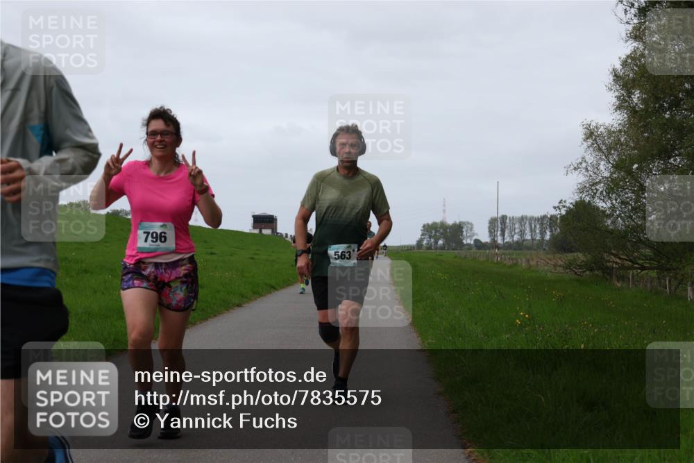 04.05.2025 - 8. Wedeler Halbmarathon Yannick Fuchs http://msf.ph/oto/7835575 04.05.2025 11:23:24 Laufen 796, 563 meine-sportfotos.de