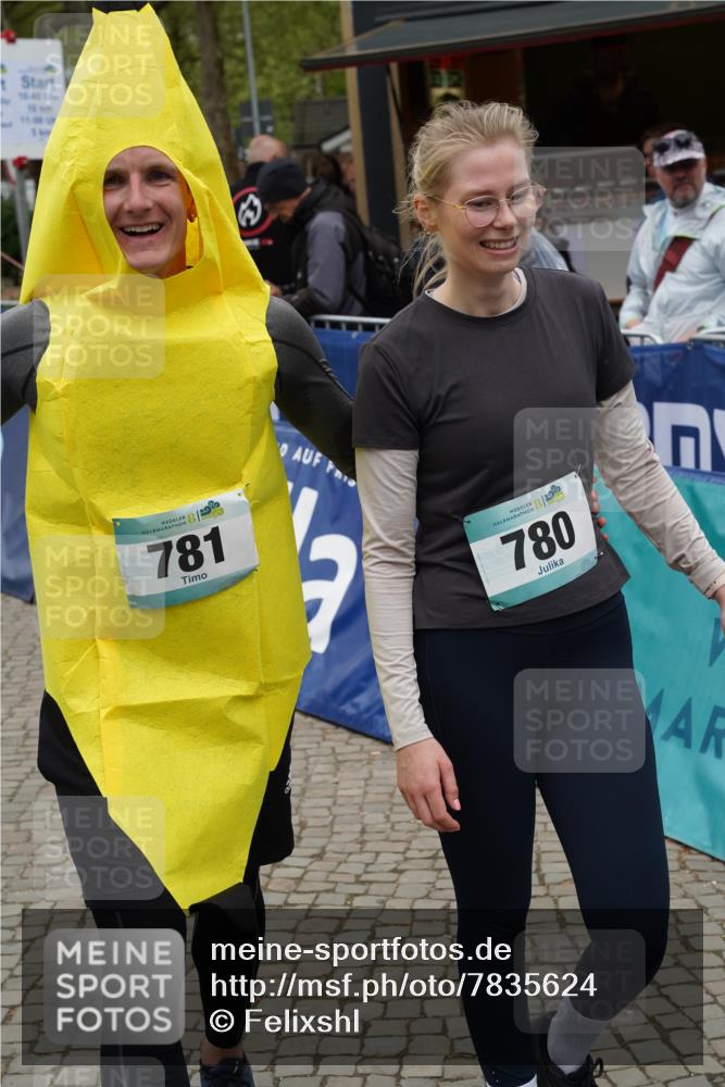 04.05.2025 - 8. Wedeler Halbmarathon Felixshl http://msf.ph/oto/7835624 04.05.2025 12:20:34 Ziel  meine-sportfotos.de