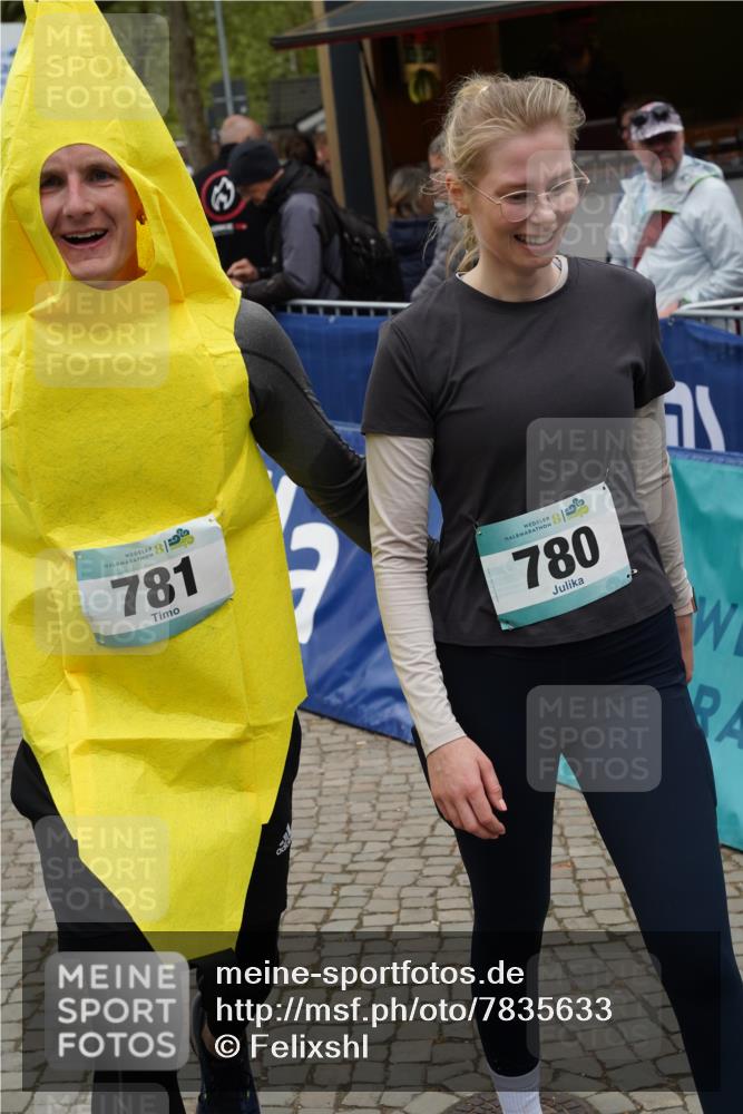 04.05.2025 - 8. Wedeler Halbmarathon Felixshl http://msf.ph/oto/7835633 04.05.2025 12:20:35 Ziel  meine-sportfotos.de