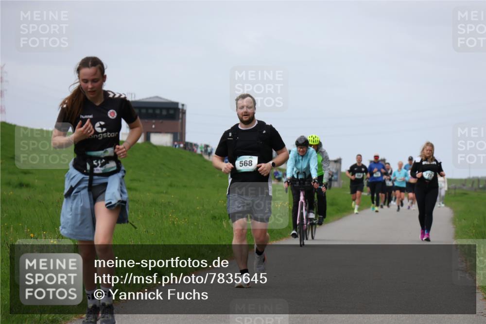 04.05.2025 - 8. Wedeler Halbmarathon Yannick Fuchs http://msf.ph/oto/7835645 04.05.2025 11:44:40 Laufen 568 meine-sportfotos.de