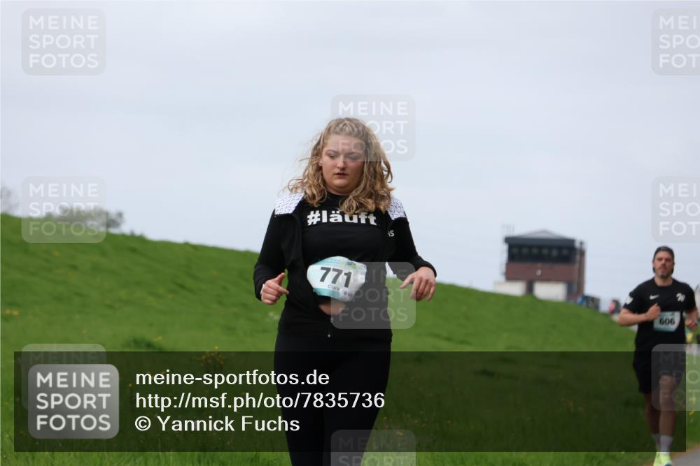 04.05.2025 - 8. Wedeler Halbmarathon Yannick Fuchs http://msf.ph/oto/7835736 04.05.2025 11:44:58 Laufen 771, 141, 606 meine-sportfotos.de