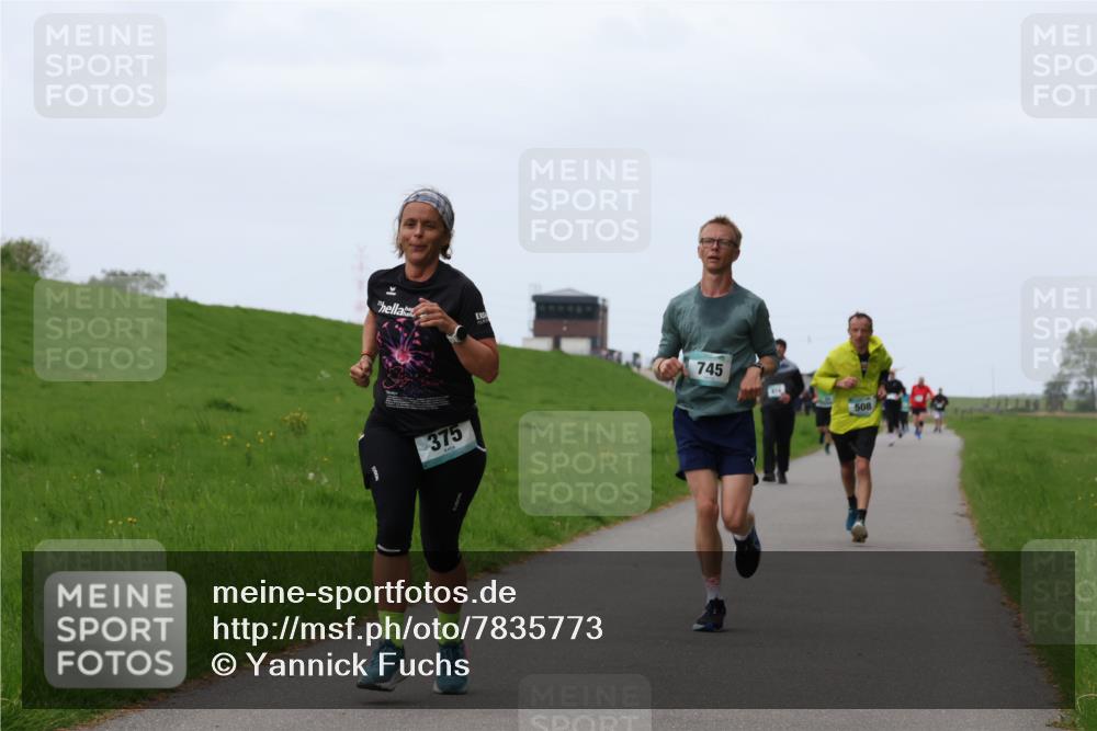 04.05.2025 - 8. Wedeler Halbmarathon Yannick Fuchs http://msf.ph/oto/7835773 04.05.2025 11:23:30 Laufen 375, 745, 508 meine-sportfotos.de