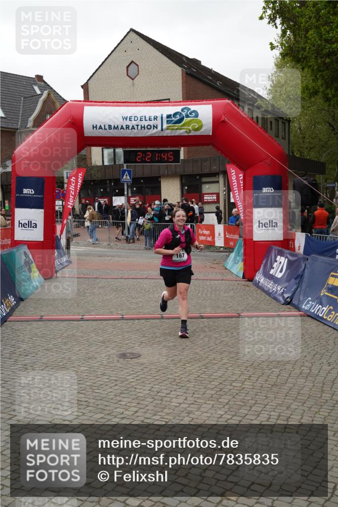 04.05.2025 - 8. Wedeler Halbmarathon Felixshl http://msf.ph/oto/7835835 04.05.2025 12:21:43 Ziel 167 meine-sportfotos.de