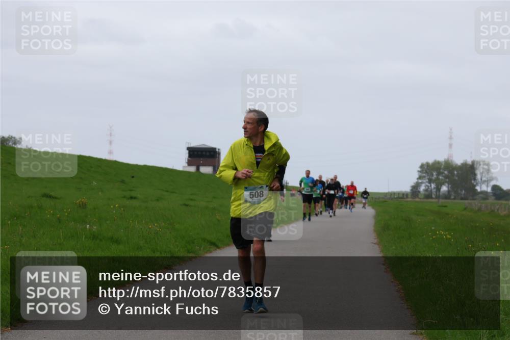 04.05.2025 - 8. Wedeler Halbmarathon Yannick Fuchs http://msf.ph/oto/7835857 04.05.2025 11:23:34 Laufen 508 meine-sportfotos.de