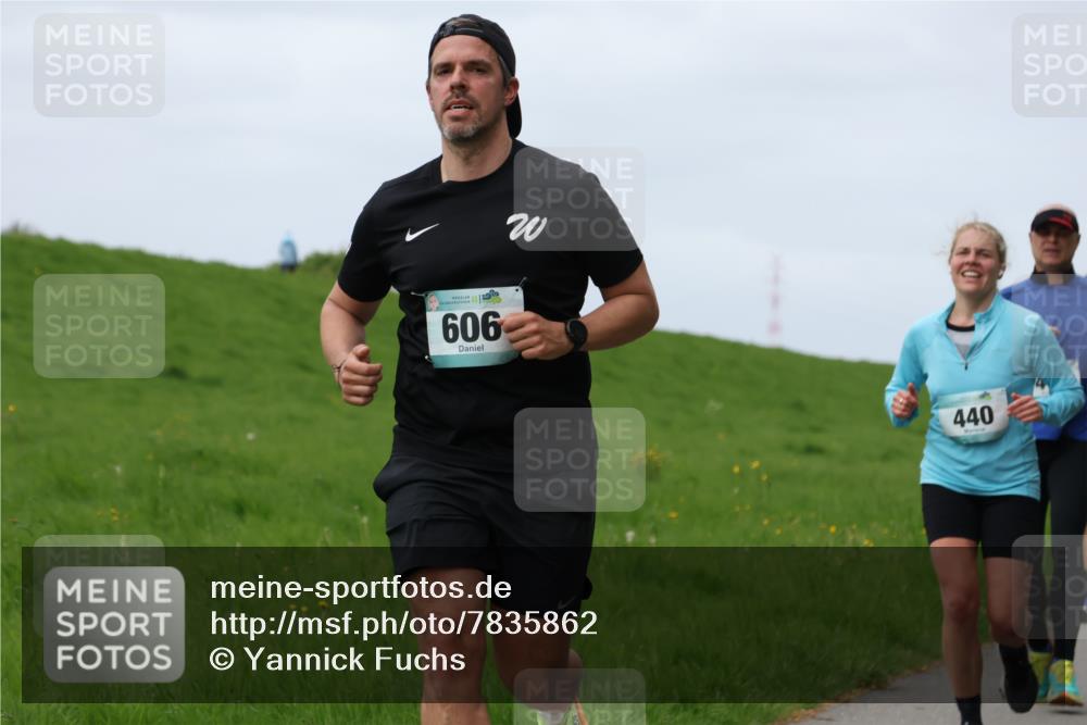 04.05.2025 - 8. Wedeler Halbmarathon Yannick Fuchs http://msf.ph/oto/7835862 04.05.2025 11:45:06 Laufen 606, 440 meine-sportfotos.de