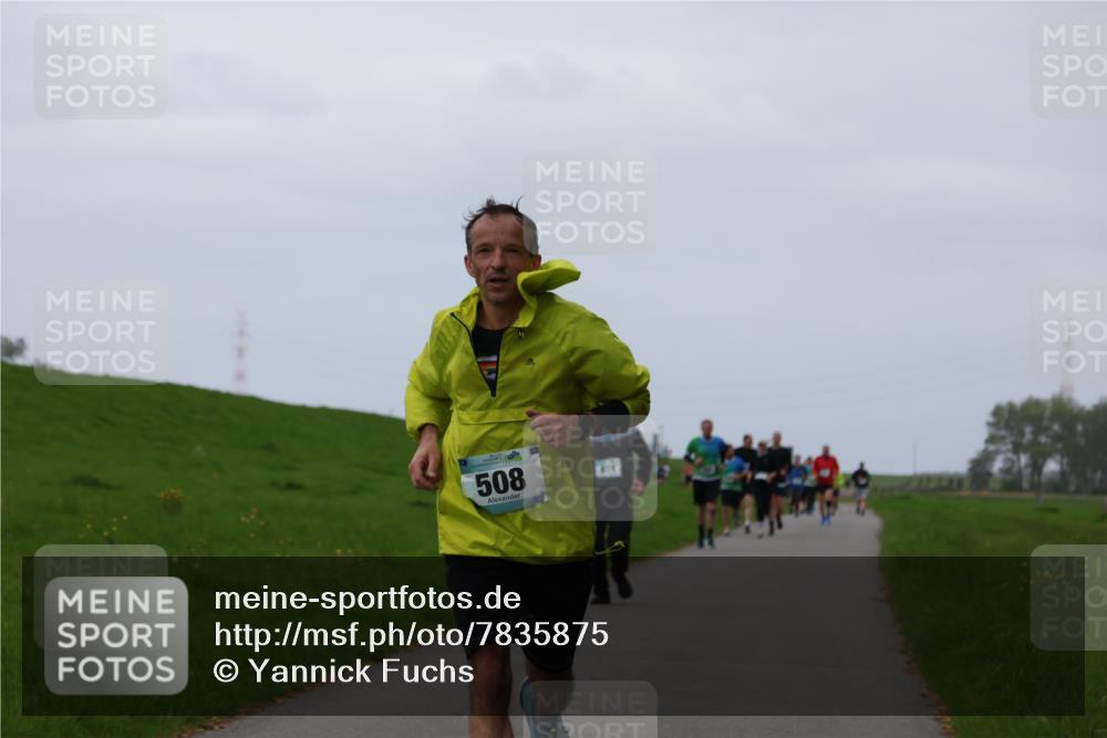 04.05.2025 - 8. Wedeler Halbmarathon Yannick Fuchs http://msf.ph/oto/7835875 04.05.2025 11:23:35 Laufen 508, 1476 meine-sportfotos.de