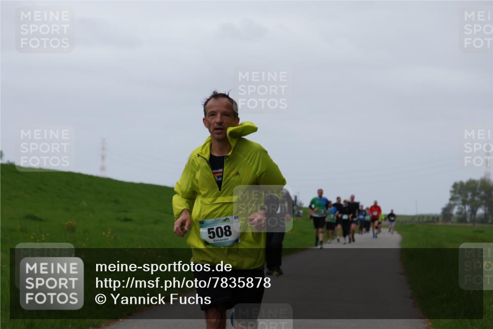 04.05.2025 - 8. Wedeler Halbmarathon Yannick Fuchs http://msf.ph/oto/7835878 04.05.2025 11:23:35 Laufen 508 meine-sportfotos.de