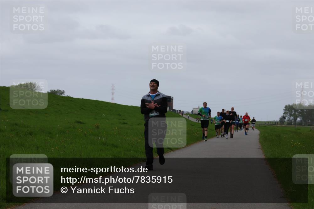 04.05.2025 - 8. Wedeler Halbmarathon Yannick Fuchs http://msf.ph/oto/7835915 04.05.2025 11:23:41 Laufen  meine-sportfotos.de