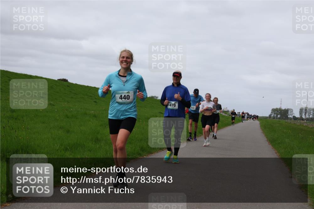 04.05.2025 - 8. Wedeler Halbmarathon Yannick Fuchs http://msf.ph/oto/7835943 04.05.2025 11:45:09 Laufen 440, 470, 833 meine-sportfotos.de