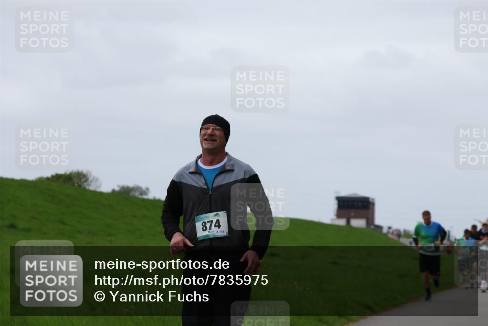 04.05.2025 - 8. Wedeler Halbmarathon Yannick Fuchs http://msf.ph/oto/7835975 04.05.2025 11:23:43 Laufen 874, 118 meine-sportfotos.de