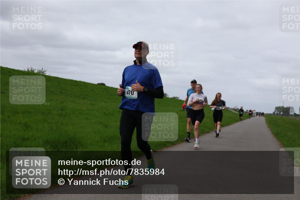 04.05.2025 - 8. Wedeler Halbmarathon Yannick Fuchs http://msf.ph/oto/7835984 04.05.2025 11:45:10 Laufen 470, 10, 35 meine-sportfotos.de