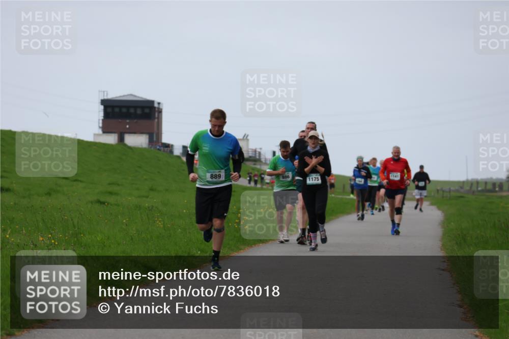 04.05.2025 - 8. Wedeler Halbmarathon Yannick Fuchs http://msf.ph/oto/7836018 04.05.2025 11:23:45 Laufen 889, 886, 1175, 1141 meine-sportfotos.de