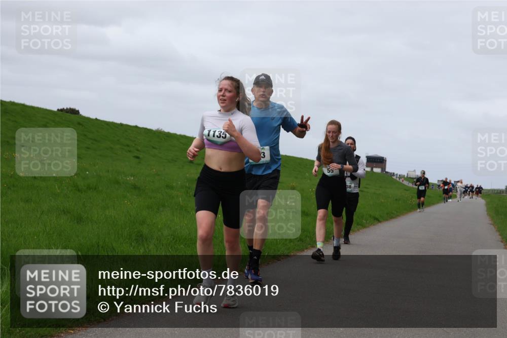 04.05.2025 - 8. Wedeler Halbmarathon Yannick Fuchs http://msf.ph/oto/7836019 04.05.2025 11:45:11 Laufen 1135, 3, 38 meine-sportfotos.de