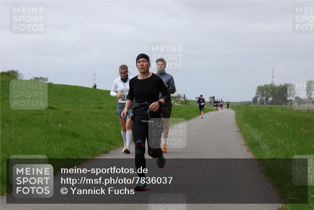 04.05.2025 - 8. Wedeler Halbmarathon Yannick Fuchs http://msf.ph/oto/7836037 04.05.2025 11:58:48 Laufen  meine-sportfotos.de