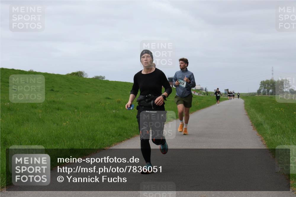 04.05.2025 - 8. Wedeler Halbmarathon Yannick Fuchs http://msf.ph/oto/7836051 04.05.2025 11:58:49 Laufen 272 meine-sportfotos.de