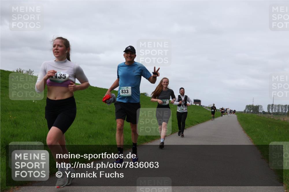 04.05.2025 - 8. Wedeler Halbmarathon Yannick Fuchs http://msf.ph/oto/7836063 04.05.2025 11:45:12 Laufen 135, 833, 55, 138 meine-sportfotos.de