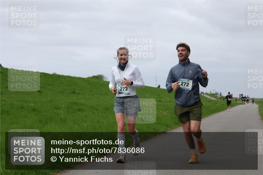 04.05.2025 - 8. Wedeler Halbmarathon Yannick Fuchs http://msf.ph/oto/7836086 04.05.2025 11:58:51 Laufen 273, 272 meine-sportfotos.de