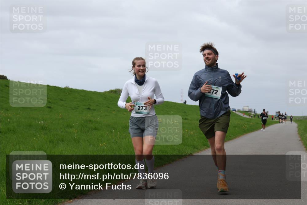 04.05.2025 - 8. Wedeler Halbmarathon Yannick Fuchs http://msf.ph/oto/7836096 04.05.2025 11:58:51 Laufen 273, 272 meine-sportfotos.de
