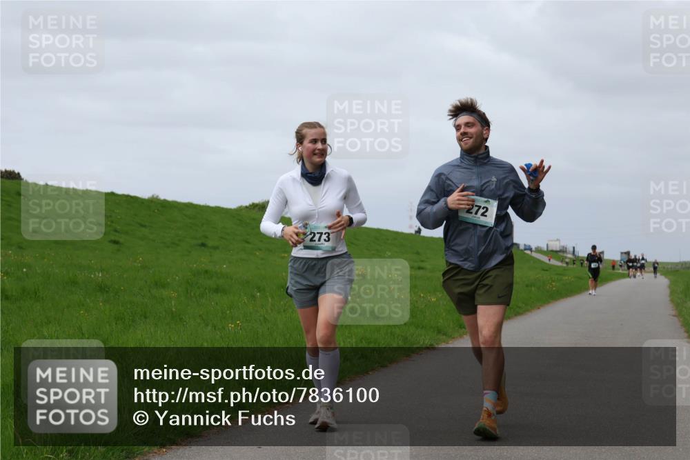 04.05.2025 - 8. Wedeler Halbmarathon Yannick Fuchs http://msf.ph/oto/7836100 04.05.2025 11:58:52 Laufen 273, 272 meine-sportfotos.de