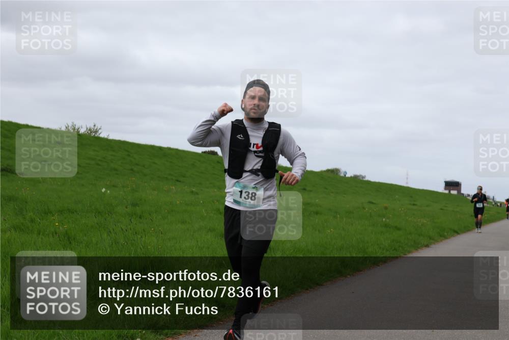 04.05.2025 - 8. Wedeler Halbmarathon Yannick Fuchs http://msf.ph/oto/7836161 04.05.2025 11:45:15 Laufen 138 meine-sportfotos.de