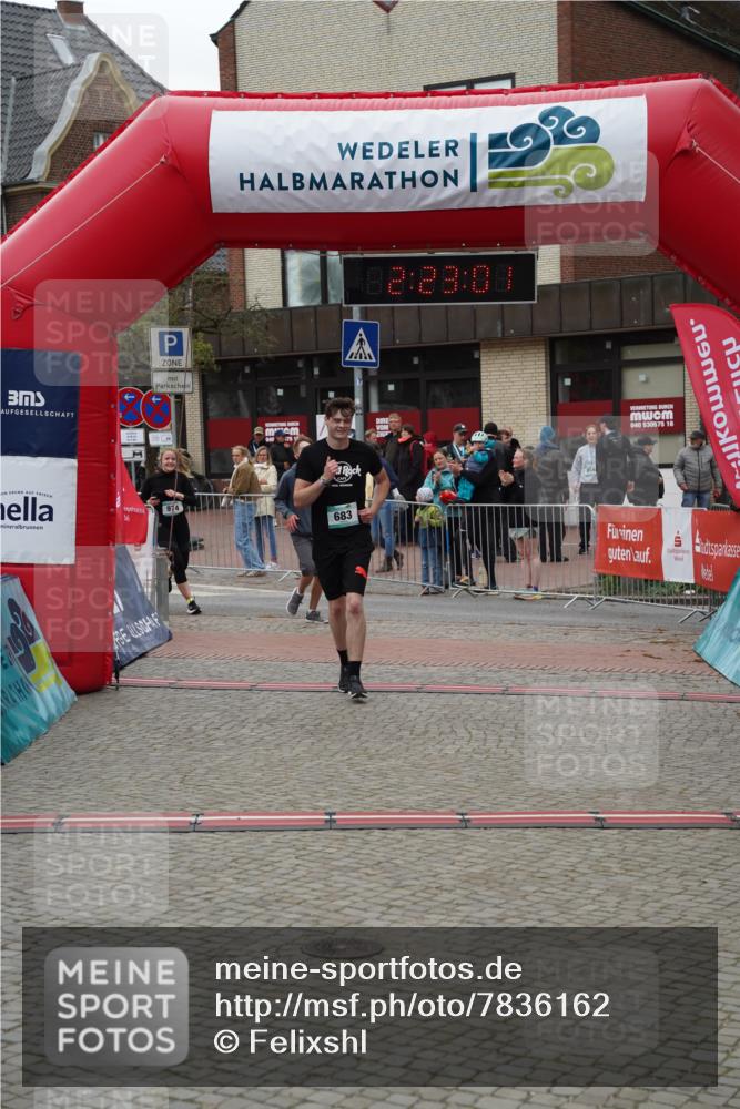 04.05.2025 - 8. Wedeler Halbmarathon Felixshl http://msf.ph/oto/7836162 04.05.2025 12:22:59 Ziel 595, 683, 974, 1005 meine-sportfotos.de