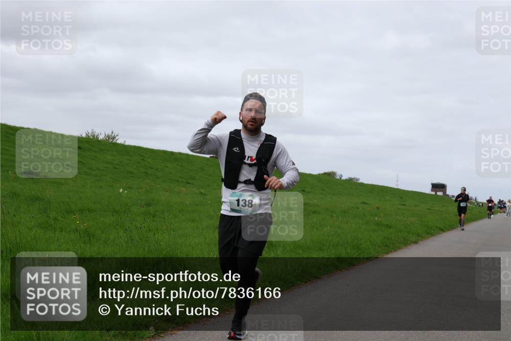 04.05.2025 - 8. Wedeler Halbmarathon Yannick Fuchs http://msf.ph/oto/7836166 04.05.2025 11:45:15 Laufen 138 meine-sportfotos.de