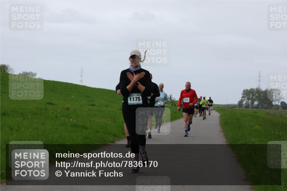 04.05.2025 - 8. Wedeler Halbmarathon Yannick Fuchs http://msf.ph/oto/7836170 04.05.2025 11:23:55 Laufen 1175, 752, 1141 meine-sportfotos.de