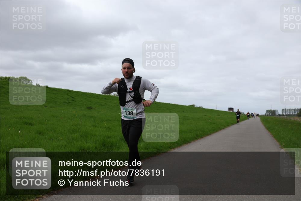 04.05.2025 - 8. Wedeler Halbmarathon Yannick Fuchs http://msf.ph/oto/7836191 04.05.2025 11:45:16 Laufen 138 meine-sportfotos.de