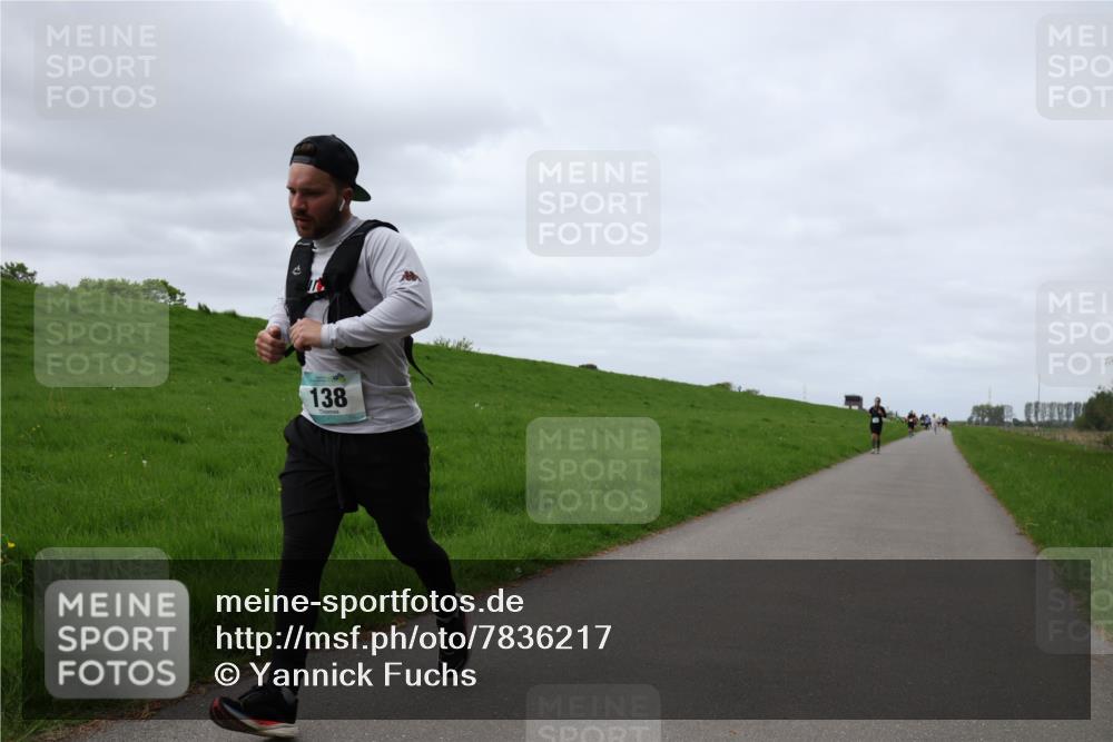 04.05.2025 - 8. Wedeler Halbmarathon Yannick Fuchs http://msf.ph/oto/7836217 04.05.2025 11:45:16 Laufen 138 meine-sportfotos.de