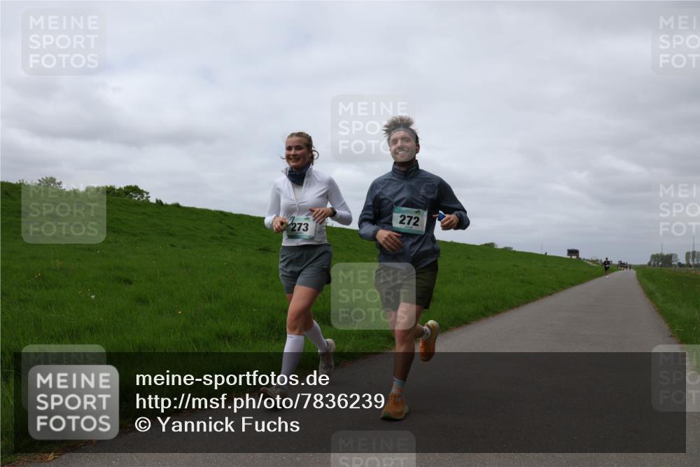04.05.2025 - 8. Wedeler Halbmarathon Yannick Fuchs http://msf.ph/oto/7836239 04.05.2025 11:58:54 Laufen 273, 272 meine-sportfotos.de