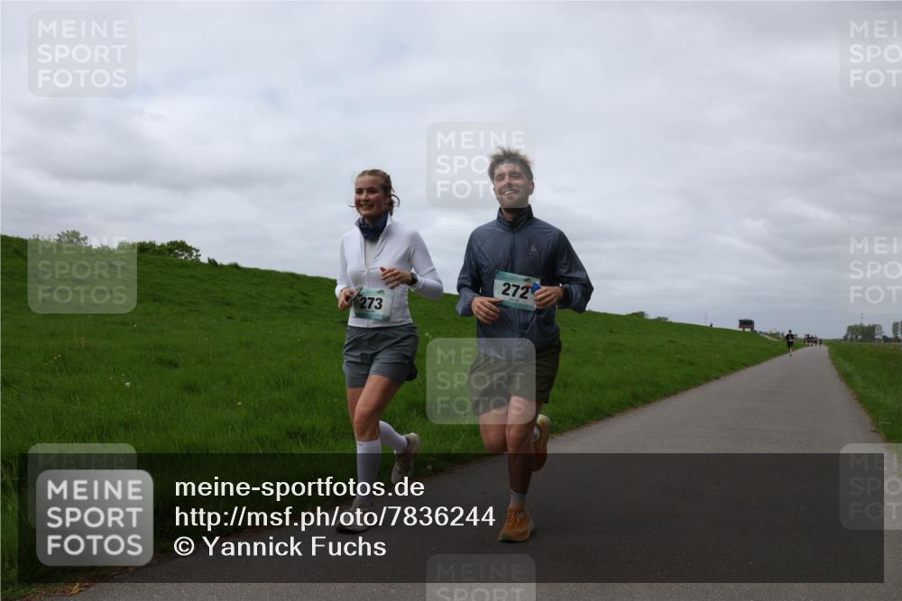 04.05.2025 - 8. Wedeler Halbmarathon Yannick Fuchs http://msf.ph/oto/7836244 04.05.2025 11:58:54 Laufen 273, 272 meine-sportfotos.de
