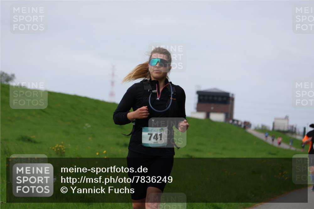 04.05.2025 - 8. Wedeler Halbmarathon Yannick Fuchs http://msf.ph/oto/7836249 04.05.2025 11:45:21 Laufen 741 meine-sportfotos.de