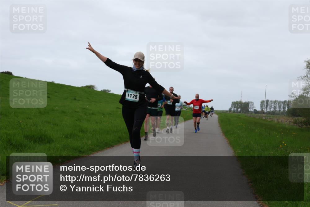 04.05.2025 - 8. Wedeler Halbmarathon Yannick Fuchs http://msf.ph/oto/7836263 04.05.2025 11:23:57 Laufen 1175, 1141 meine-sportfotos.de