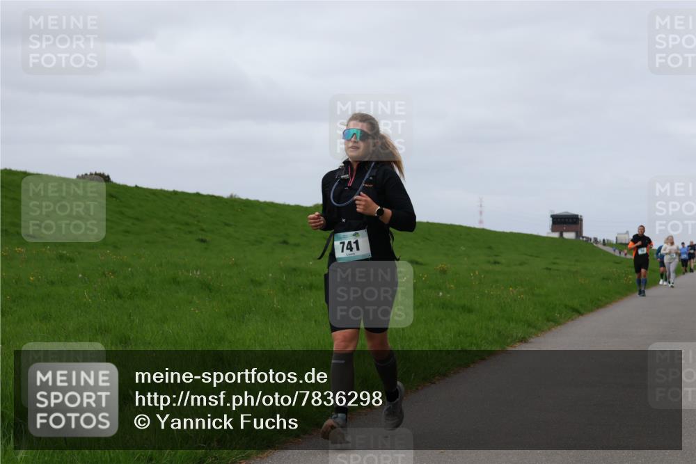04.05.2025 - 8. Wedeler Halbmarathon Yannick Fuchs http://msf.ph/oto/7836298 04.05.2025 11:45:23 Laufen 741 meine-sportfotos.de
