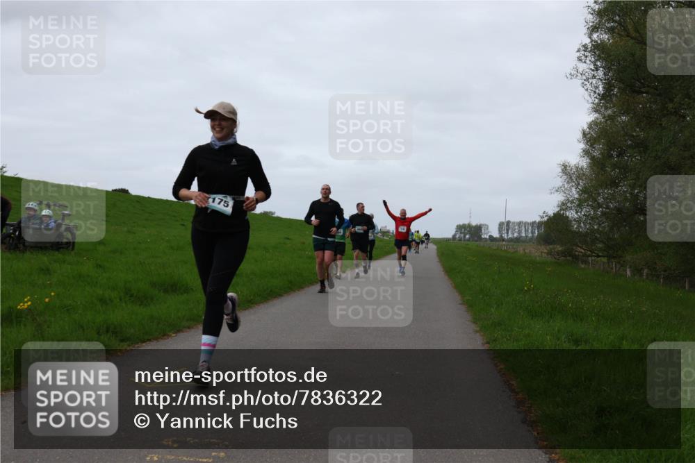 04.05.2025 - 8. Wedeler Halbmarathon Yannick Fuchs http://msf.ph/oto/7836322 04.05.2025 11:23:58 Laufen 175, 1141 meine-sportfotos.de