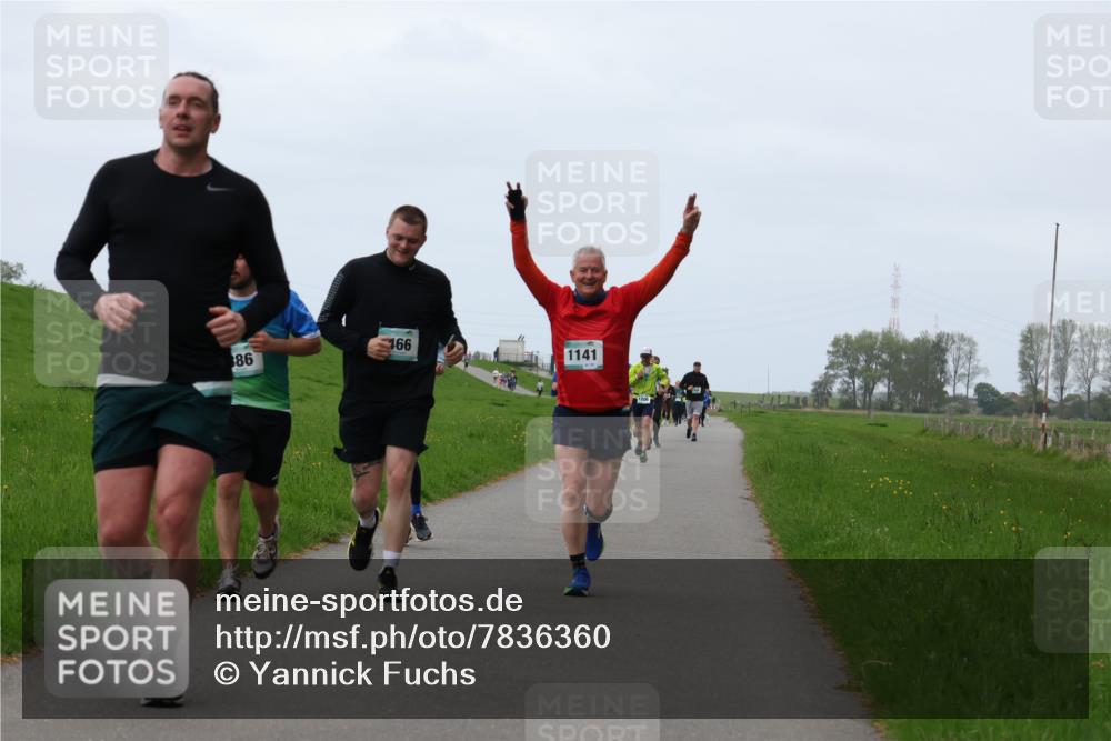 04.05.2025 - 8. Wedeler Halbmarathon Yannick Fuchs http://msf.ph/oto/7836360 04.05.2025 11:23:59 Laufen 166, 86, 1141, 2141 meine-sportfotos.de