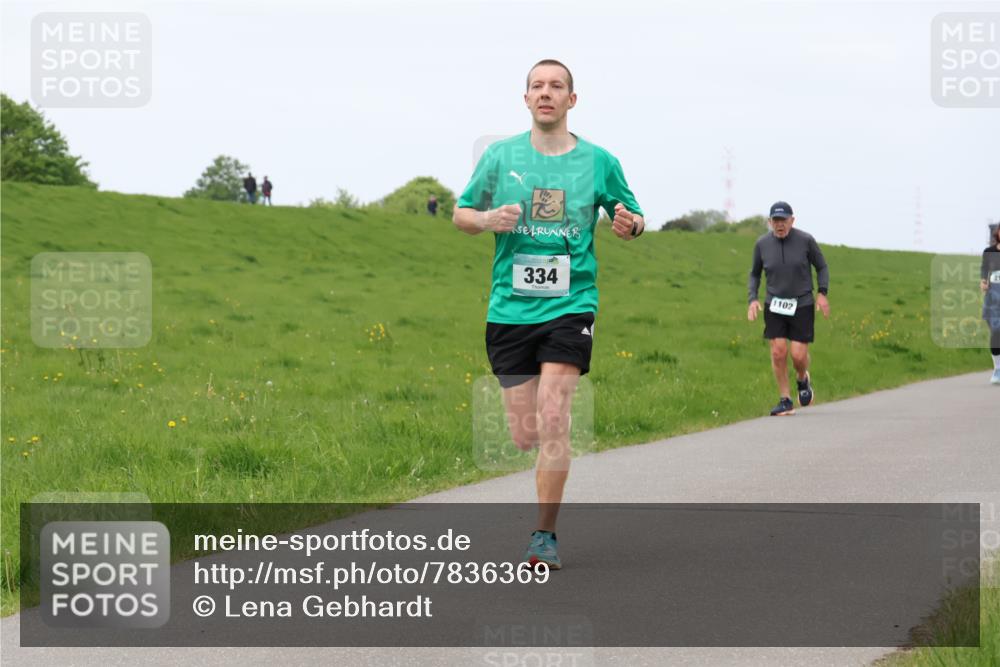 04.05.2025 - 8. Wedeler Halbmarathon Lena Gebhardt http://msf.ph/oto/7836369 04.05.2025 11:30:35 Laufen 334, 1102 meine-sportfotos.de
