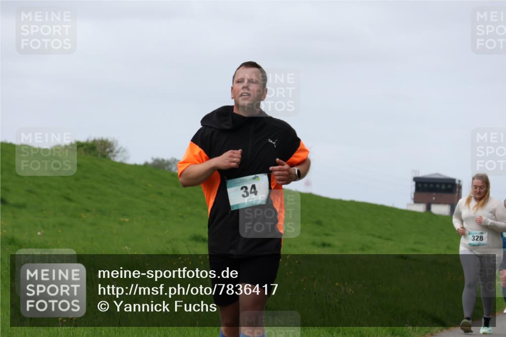 04.05.2025 - 8. Wedeler Halbmarathon Yannick Fuchs http://msf.ph/oto/7836417 04.05.2025 11:45:33 Laufen 34, 328 meine-sportfotos.de