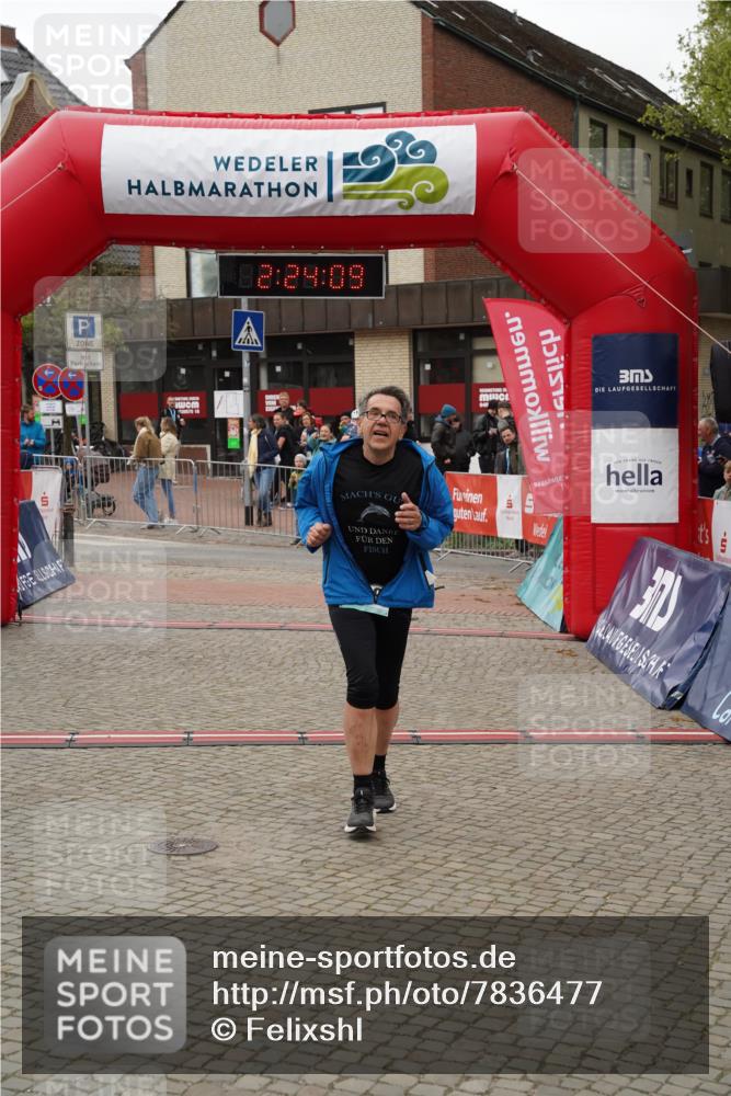04.05.2025 - 8. Wedeler Halbmarathon Felixshl http://msf.ph/oto/7836477 04.05.2025 12:24:07 Ziel 239 meine-sportfotos.de