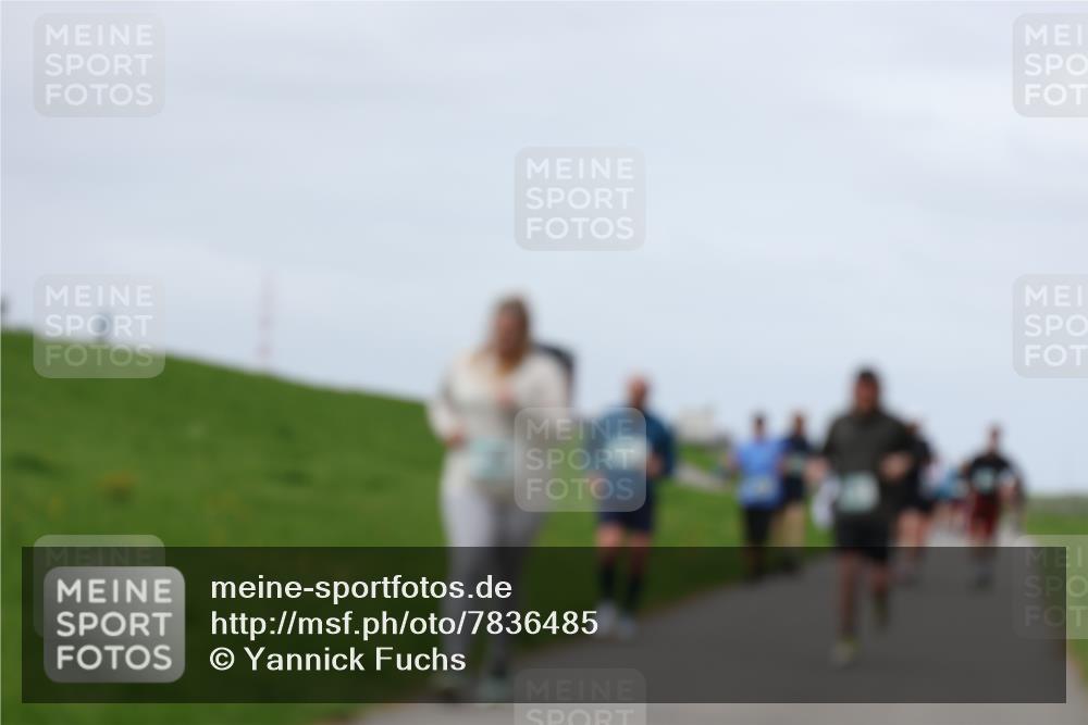 04.05.2025 - 8. Wedeler Halbmarathon Yannick Fuchs http://msf.ph/oto/7836485 04.05.2025 11:45:35 Laufen  meine-sportfotos.de