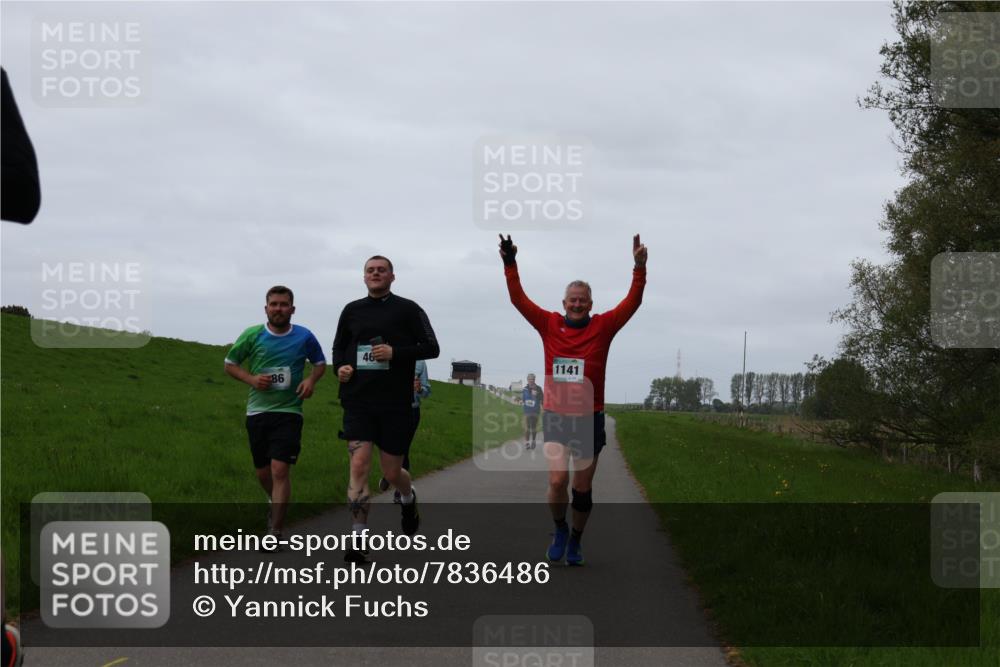 04.05.2025 - 8. Wedeler Halbmarathon Yannick Fuchs http://msf.ph/oto/7836486 04.05.2025 11:24:01 Laufen 86, 46, 1141 meine-sportfotos.de